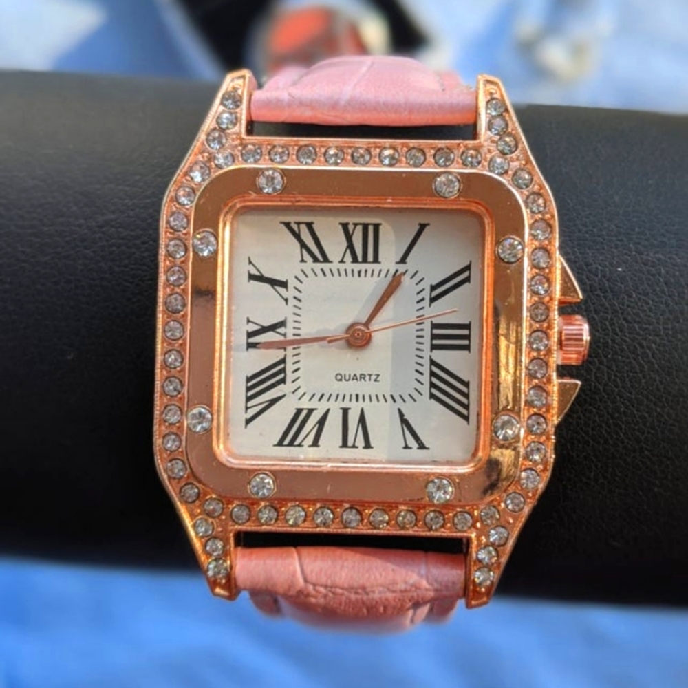 Lovely pink leather strap rose gold watch